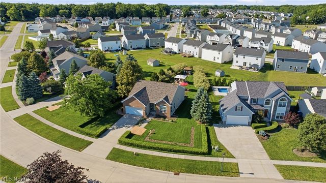 3932 Courtyard Drive, Lorain, OH 44053
