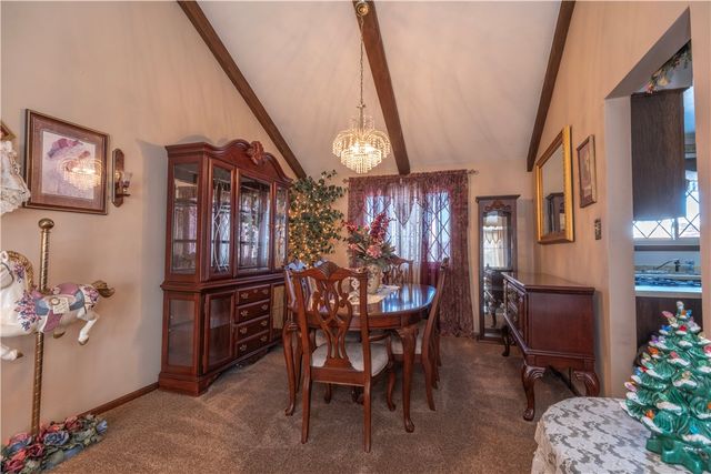 39 Adrian Dr, Hempfield Twp, PA 15601