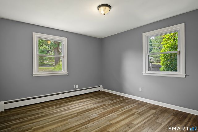 9 Baldwin Drive, Bristol, CT 06010