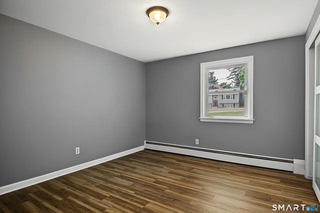 9 Baldwin Drive, Bristol, CT 06010