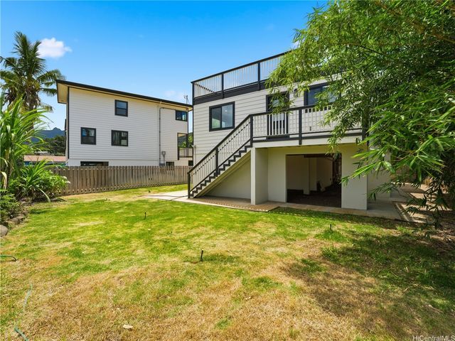 84-949 Hana Street A, Waianae, HI 96792