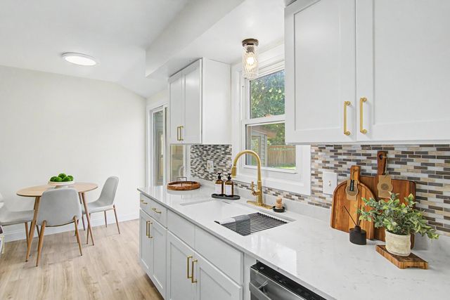 11256 President Drive NE, Blaine, MN 55434