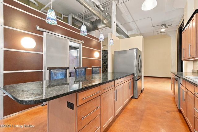 309 E Market St 204, Louisville, KY 40202