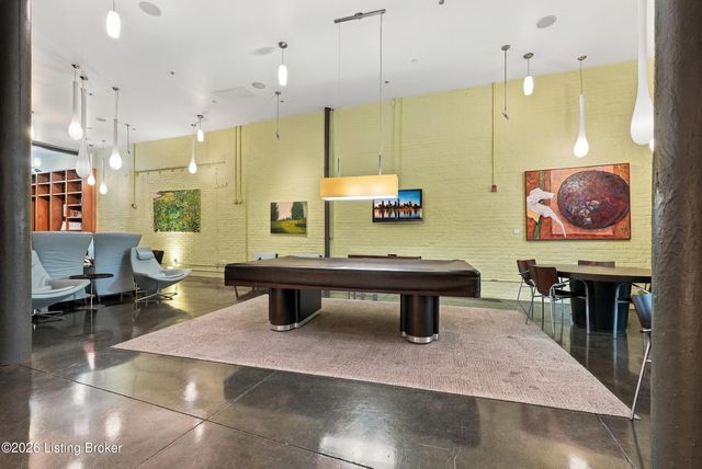 309 E Market St 204, Louisville, KY 40202