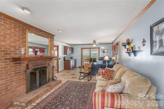 13 Forge Drive, Mills River, NC 28759