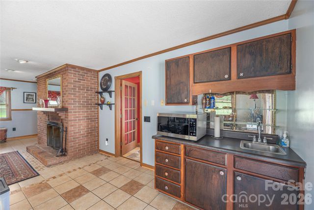 13 Forge Drive, Mills River, NC 28759