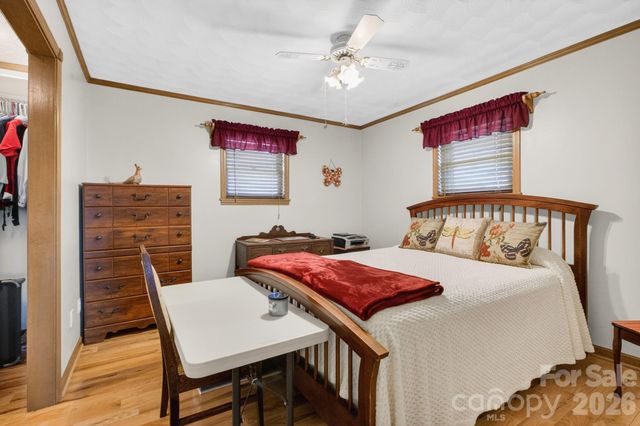 13 Forge Drive, Mills River, NC 28759