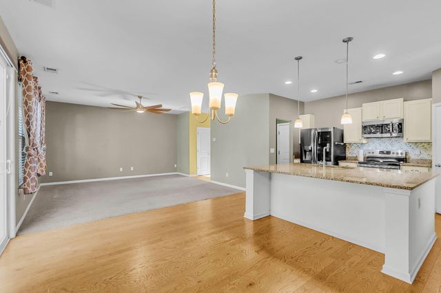 195 Hickory Ridge Way, Summerville, SC 29483