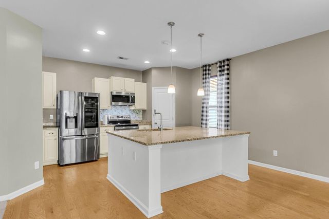 195 Hickory Ridge Way, Summerville, SC 29483