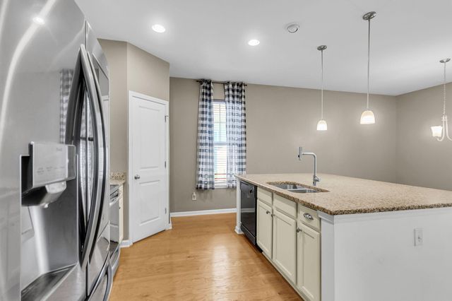 195 Hickory Ridge Way, Summerville, SC 29483