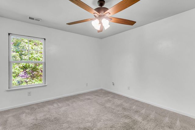195 Hickory Ridge Way, Summerville, SC 29483