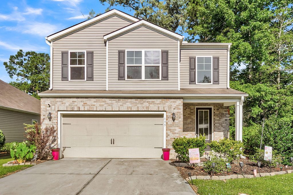 195 Hickory Ridge Way, Summerville, SC 29483