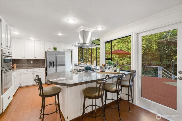 21842 NE 30th Place, Sammamish, WA 98074