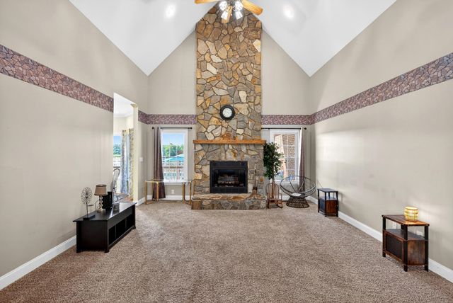 820 Old Island Ford Road, Chesnee, SC 29323