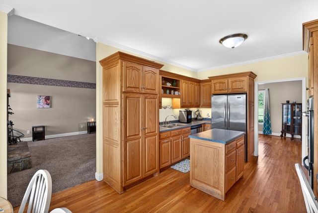 820 Old Island Ford Road, Chesnee, SC 29323