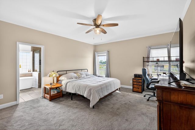 820 Old Island Ford Road, Chesnee, SC 29323