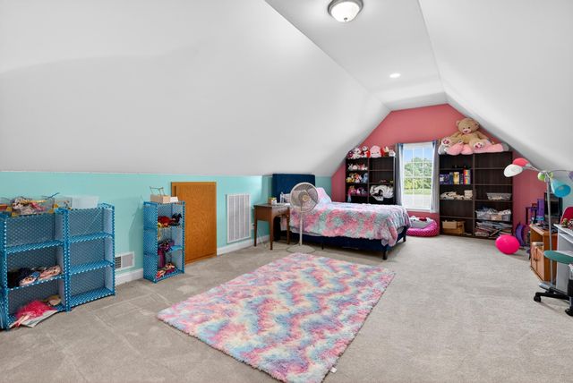820 Old Island Ford Road, Chesnee, SC 29323