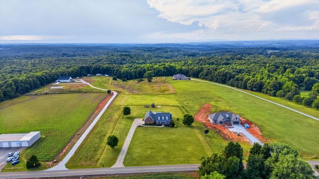 820 Old Island Ford Road, Chesnee, SC 29323