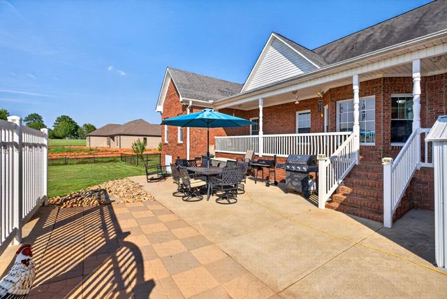 820 Old Island Ford Road, Chesnee, SC 29323