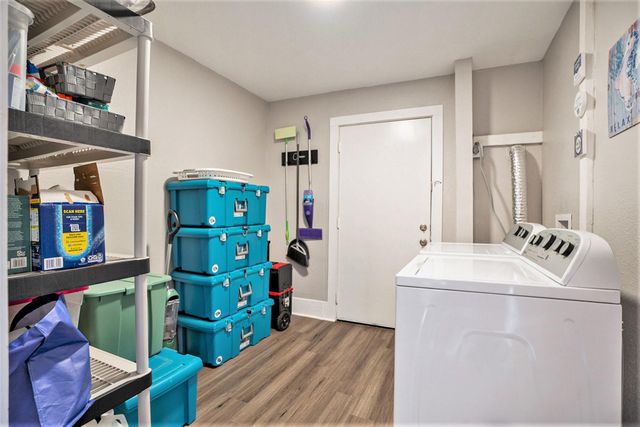 1113 28th Street, Galveston, TX 77550