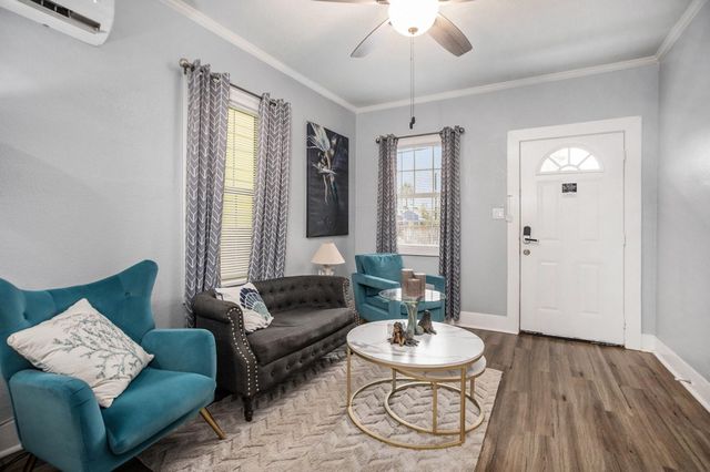 1113 28th Street, Galveston, TX 77550