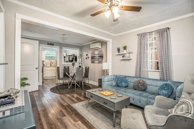 1113 28th Street, Galveston, TX 77550