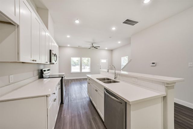 5604 Eastland Street, Houston, TX 77028