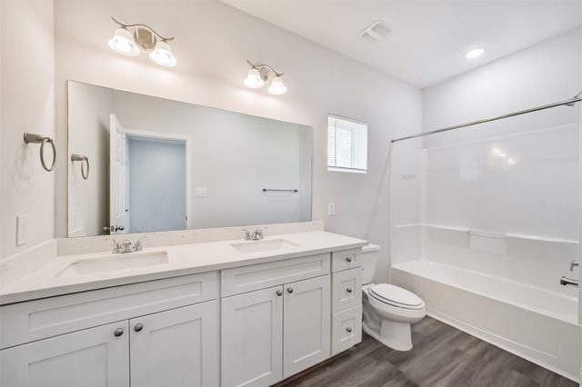 5604 Eastland Street, Houston, TX 77028
