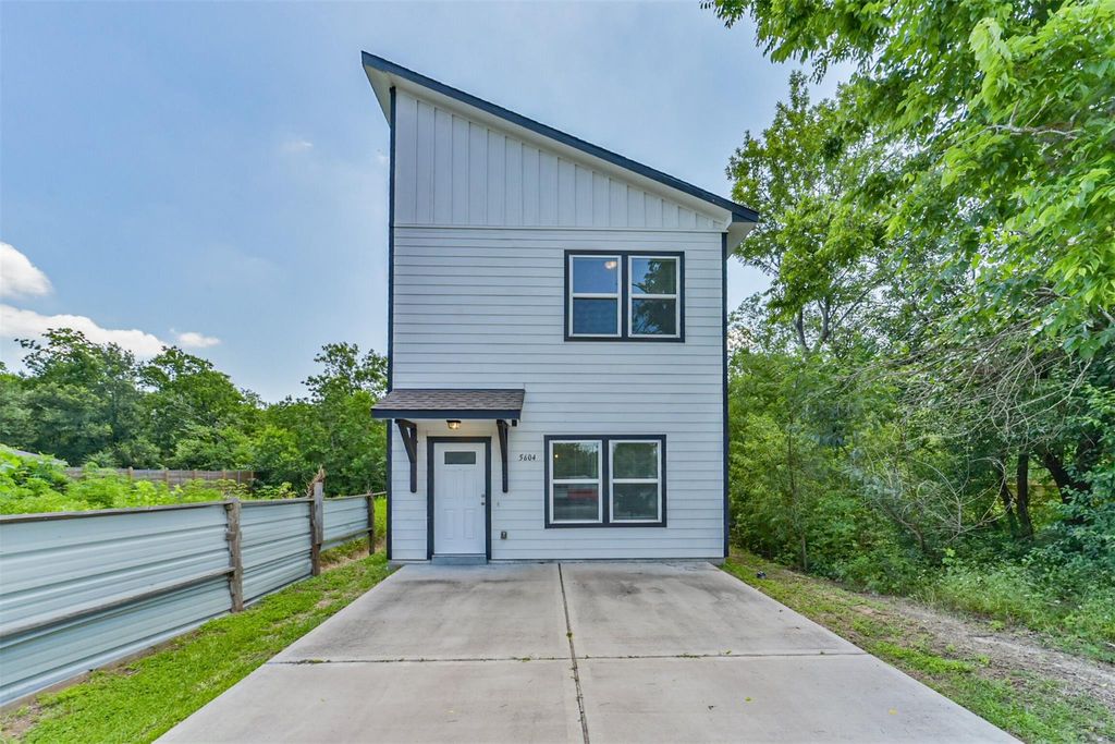 5604 Eastland Street, Houston, TX 77028