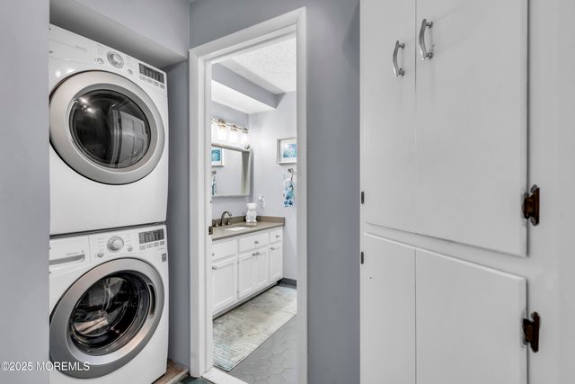 2230 Bridge Avenue 19, Point Pleasant, NJ 08742