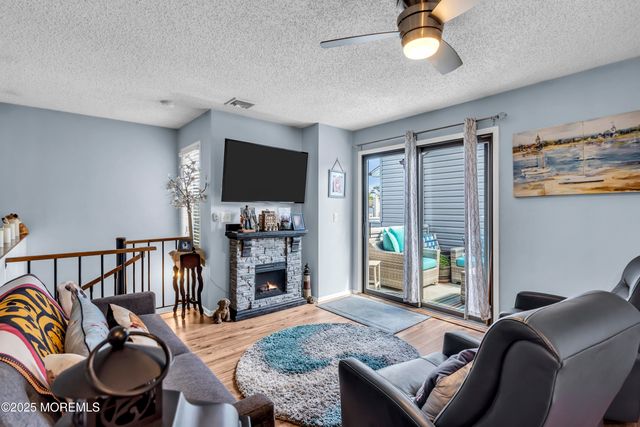 2230 Bridge Avenue 19, Point Pleasant, NJ 08742