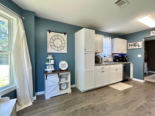 112 Oakdale Drive, Somerset, KY 42503