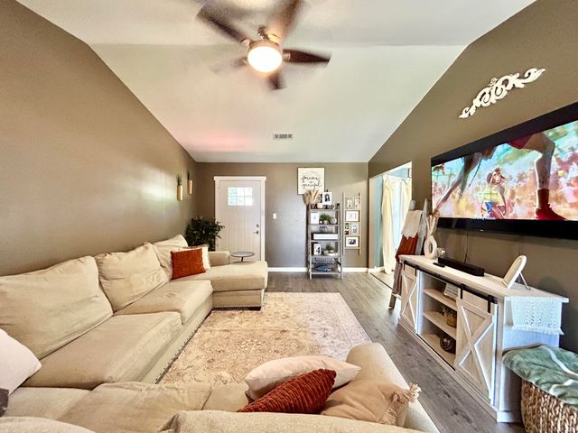 112 Oakdale Drive, Somerset, KY 42503