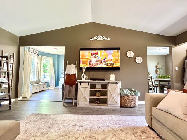 112 Oakdale Drive, Somerset, KY 42503