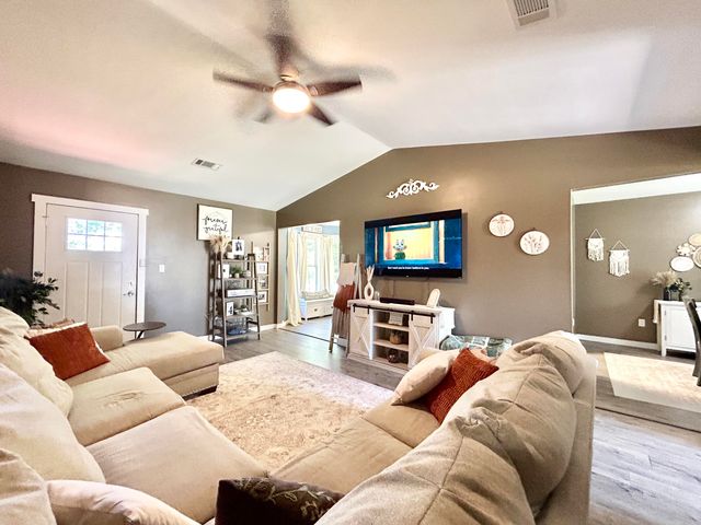 112 Oakdale Drive, Somerset, KY 42503