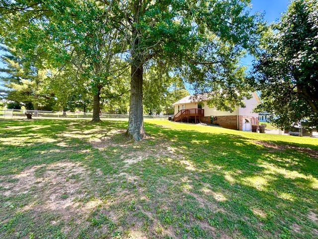 112 Oakdale Drive, Somerset, KY 42503