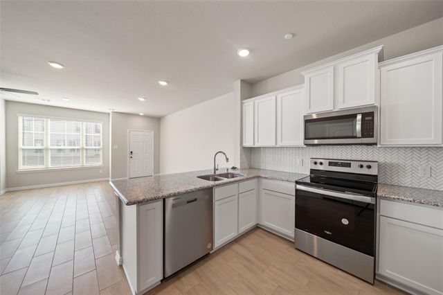 11902 Amber Oak Way, Tomball, TX 77375