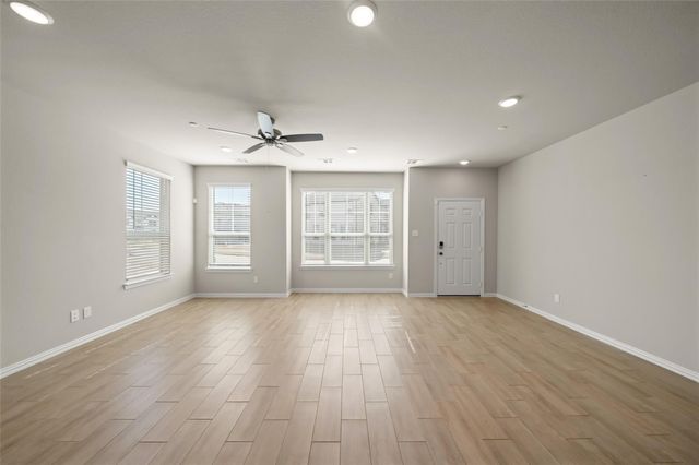 11902 Amber Oak Way, Tomball, TX 77375