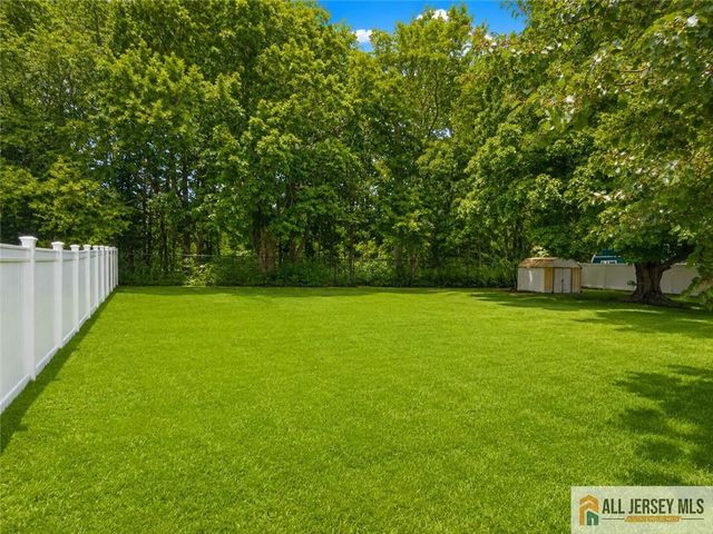4 Alexander Road, East Brunswick, NJ 08816