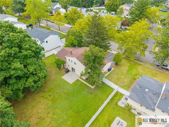 4 Alexander Road, East Brunswick, NJ 08816