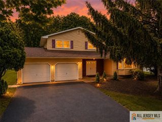 4 Alexander Road, East Brunswick, NJ 08816