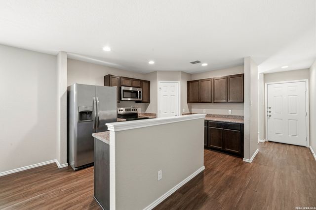 9511 Apple Ridge, San Antonio, TX 78239