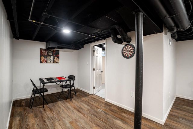 4575 N 44th STREET, Milwaukee, WI 53218