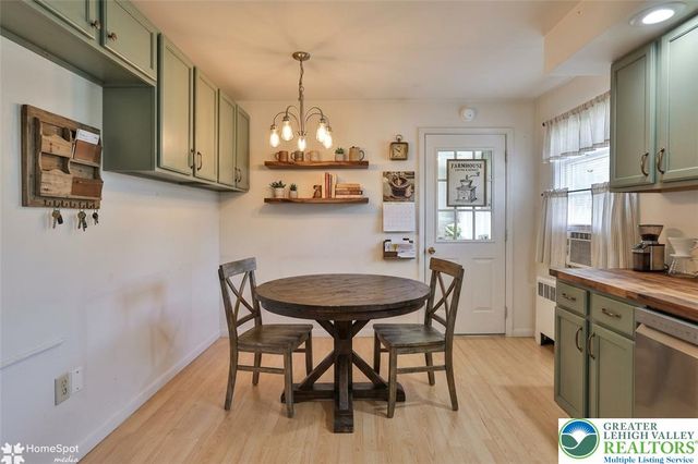 3069 Shakespeare Road, Bethlehem City, PA 18017