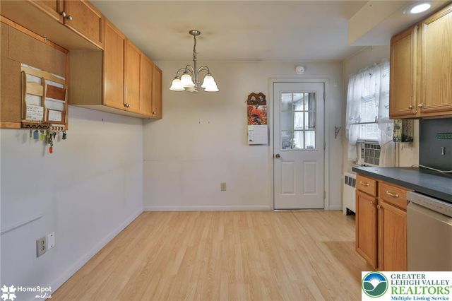 3069 Shakespeare Road, Bethlehem City, PA 18017
