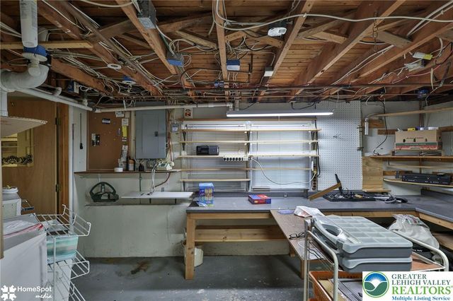 3069 Shakespeare Road, Bethlehem City, PA 18017