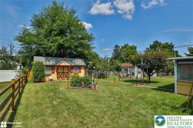 3069 Shakespeare Road, Bethlehem City, PA 18017