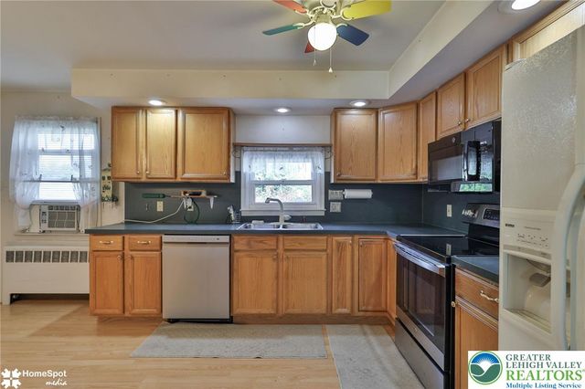 3069 Shakespeare Road, Bethlehem City, PA 18017