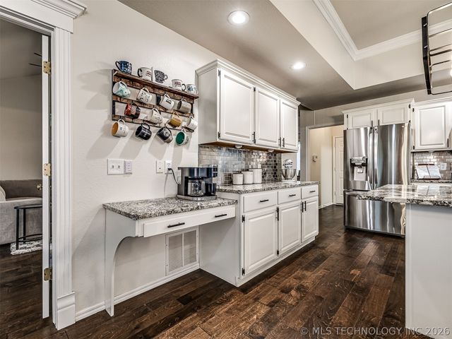 9208 N 132nd East Avenue, Owasso, OK 74055