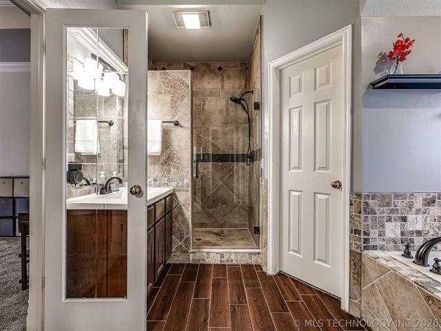 9208 N 132nd East Avenue, Owasso, OK 74055